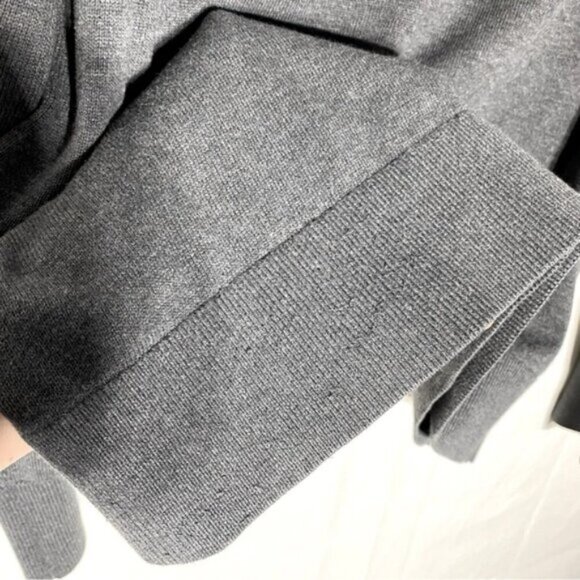 Tommy Hilfiger Grey Pima Cotton Knit V Neck Pullover Light Sweater L - Picture 6 of 13